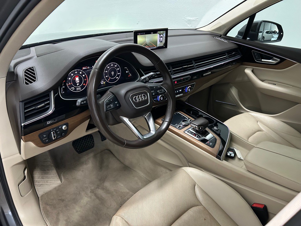 2017 Audi Q7 Image 28