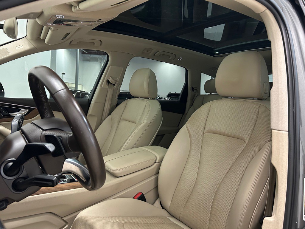 2017 Audi Q7 Image 29