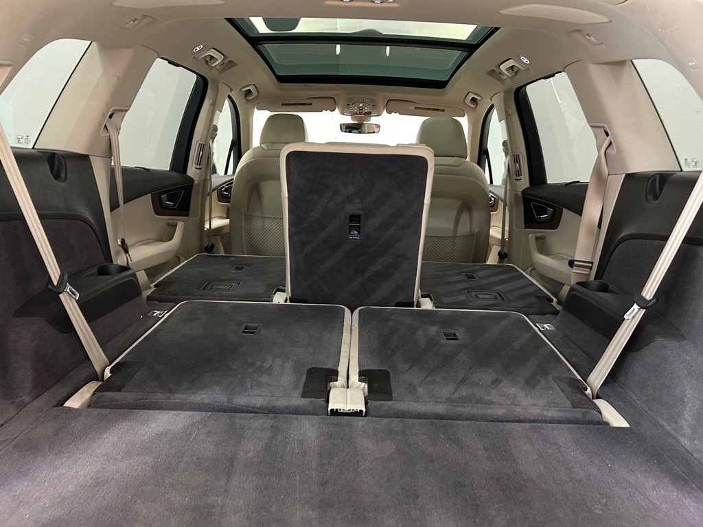 2017 Audi Q7 Image 45