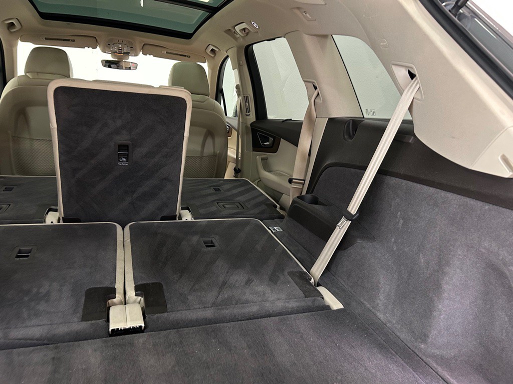 2017 Audi Q7 Image 47