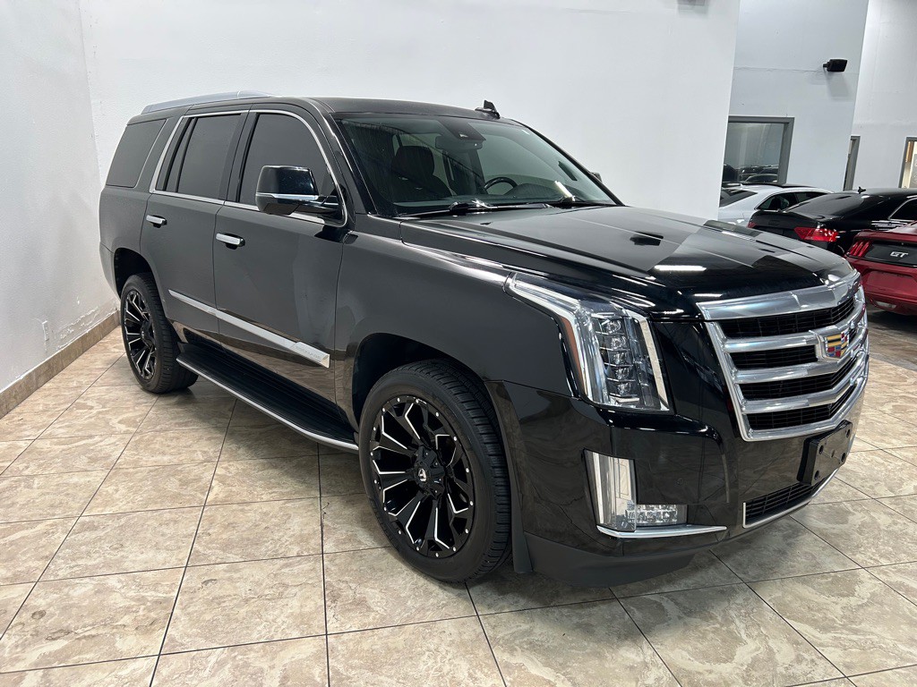 2016 Cadillac Escalade Image 4