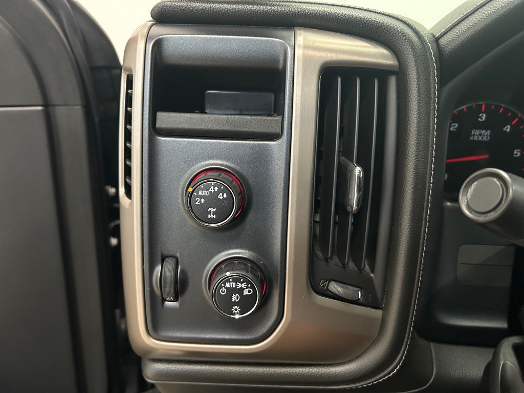2016 GMC Sierra 1500 Image 18