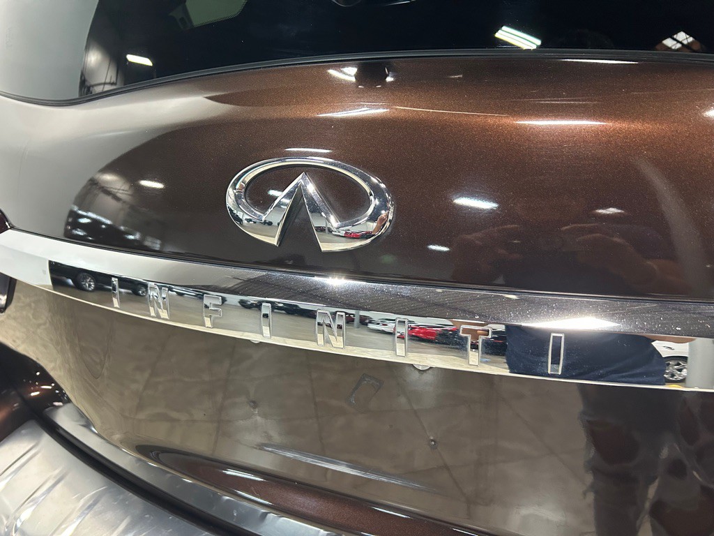 2019 INFINITI QX80 Image 10