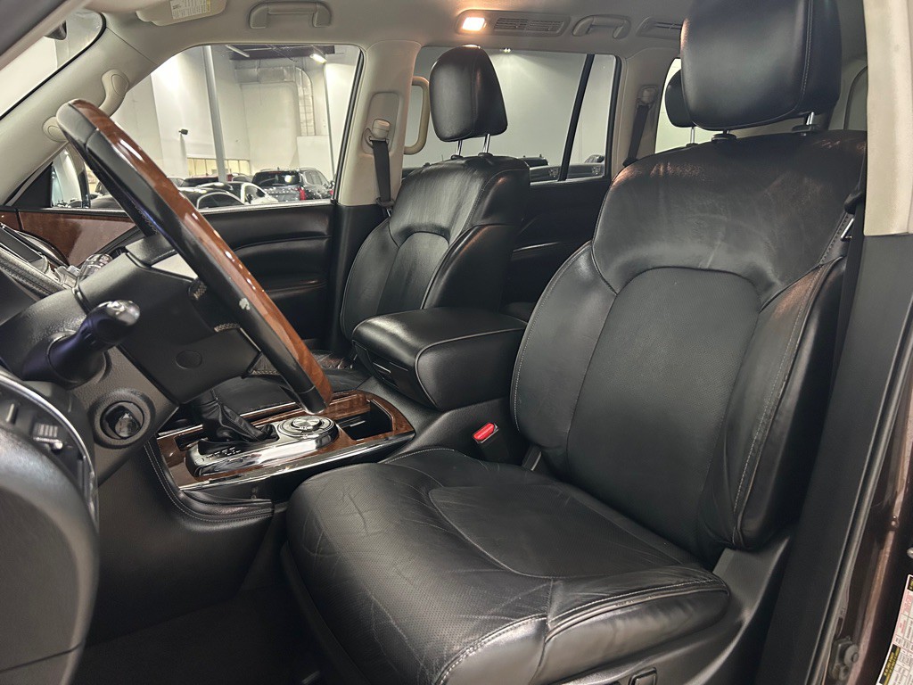 2019 INFINITI QX80 Image 32