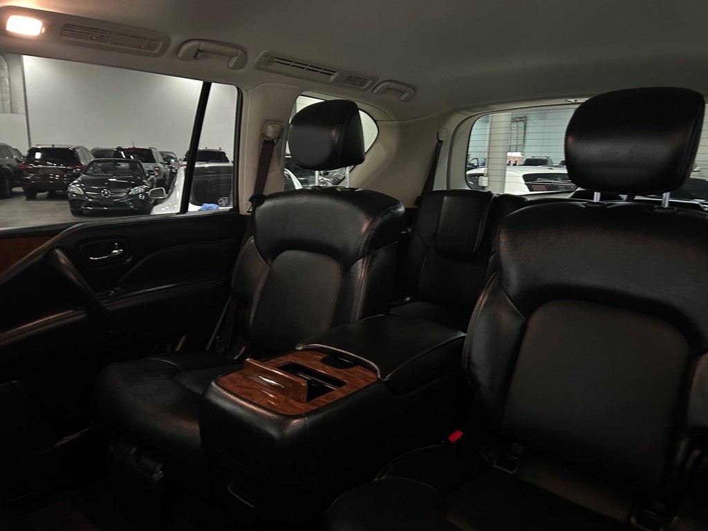 2019 INFINITI QX80 Image 40