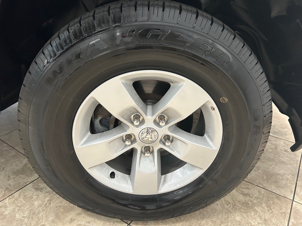 2016 RAM 1500 Image 15