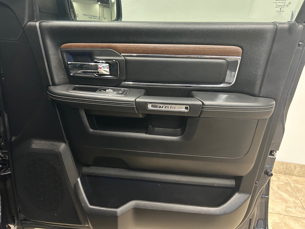 2016 RAM 1500 Image 32