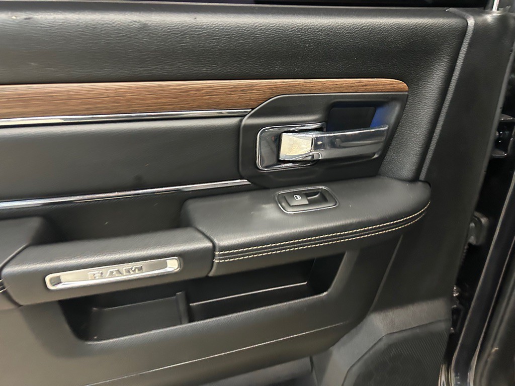 2016 RAM 1500 Image 38