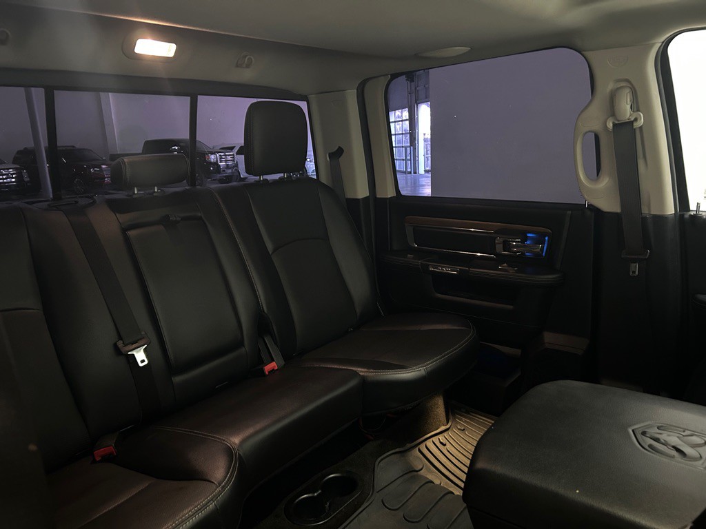 2016 RAM 1500 Image 43