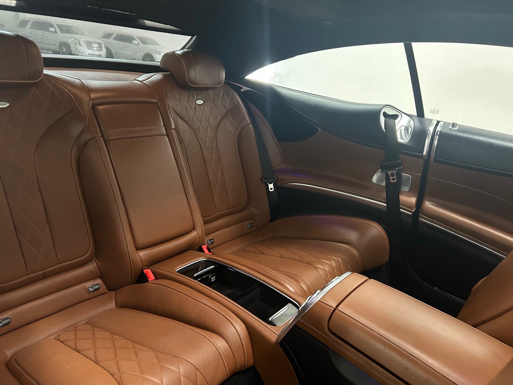 2017 Mercedes-Benz S-Class Image 39