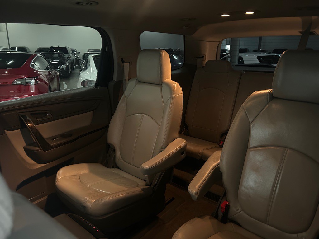 2016 GMC Acadia Image 35