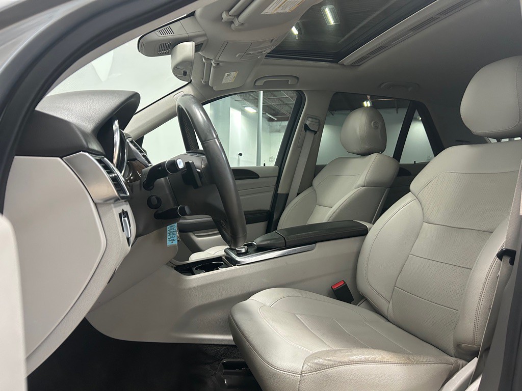 2015 Mercedes-Benz M-Class Image 22