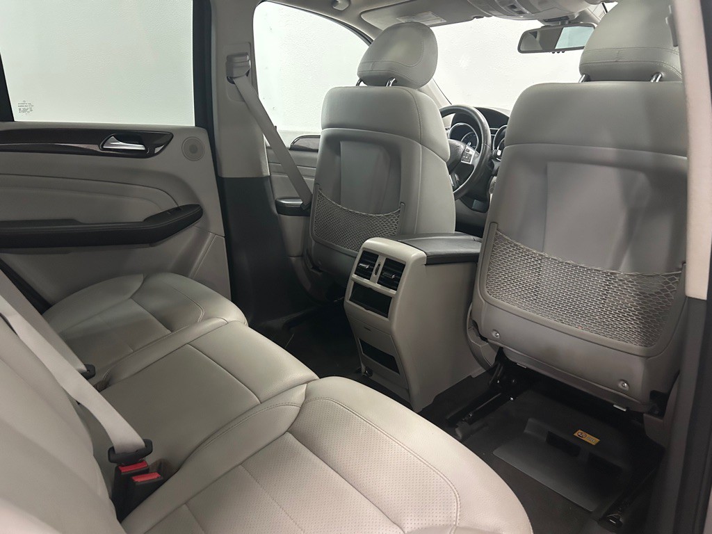 2015 Mercedes-Benz M-Class Image 30