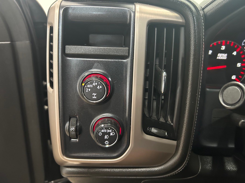 2015 GMC Sierra 1500 Image 17