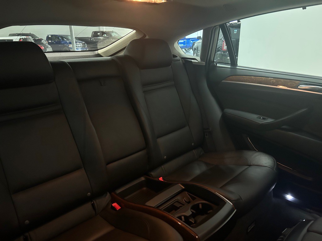 2013 BMW X6 Image 40