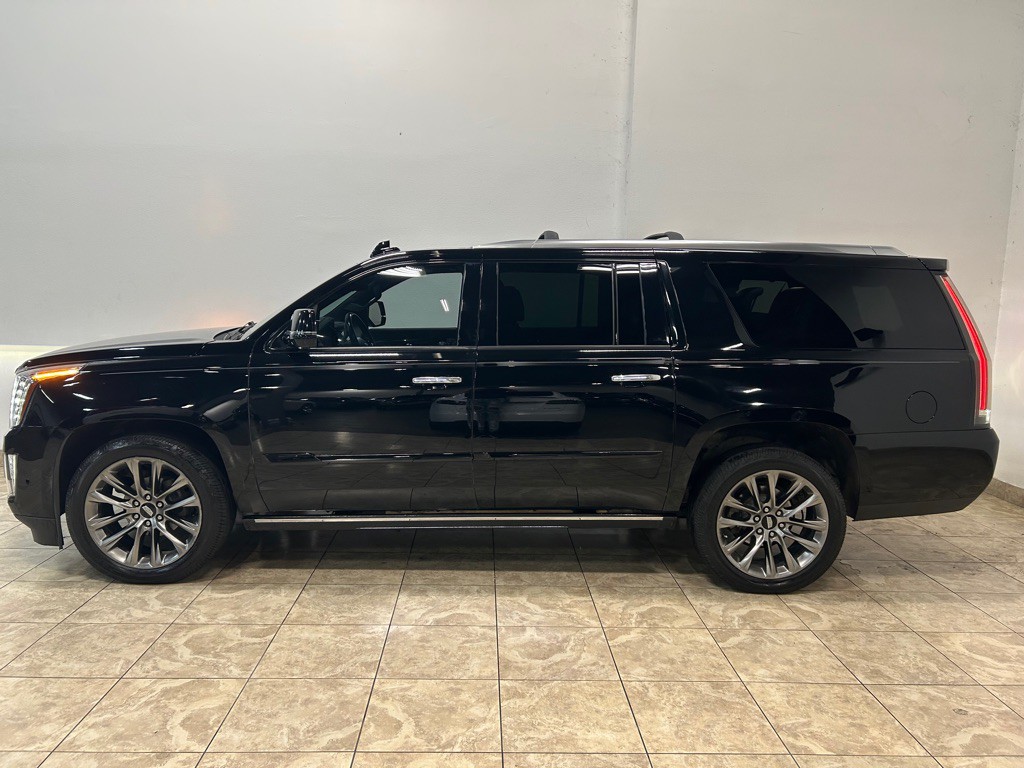 2020 Cadillac Escalade Image 4