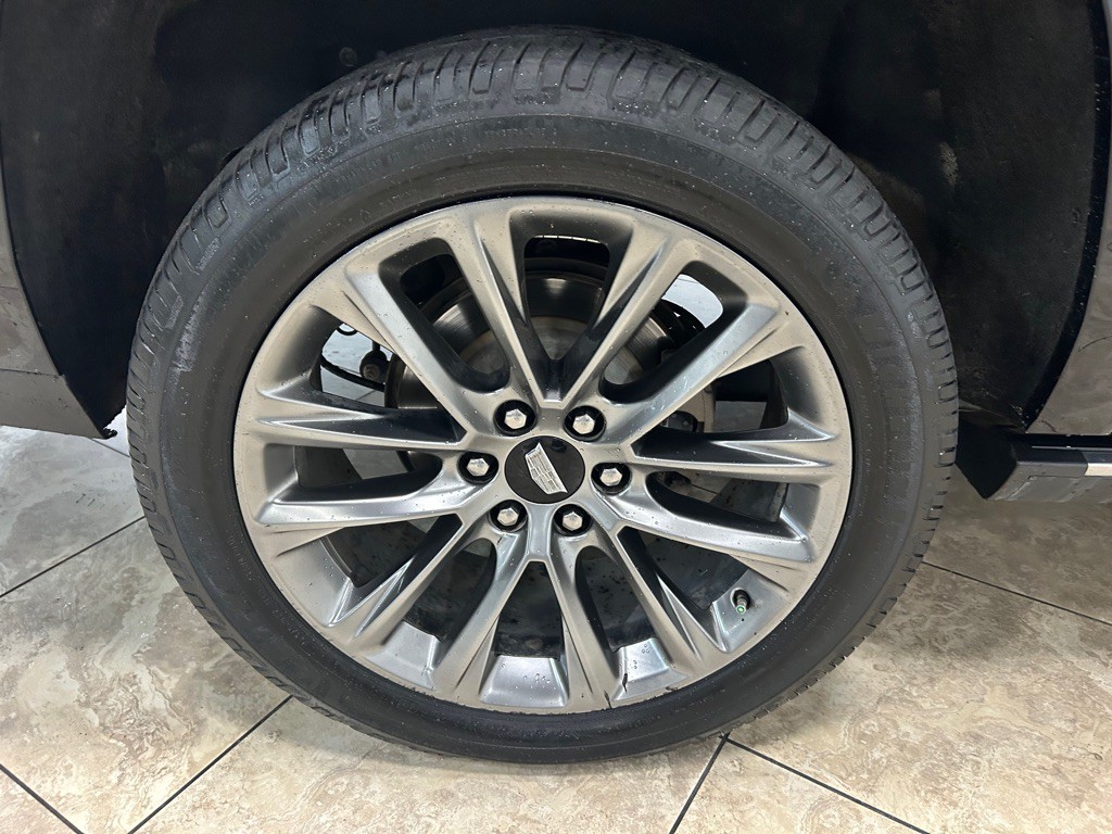 2020 Cadillac Escalade Image 10