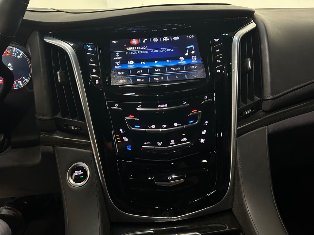 2020 Cadillac Escalade Image 22