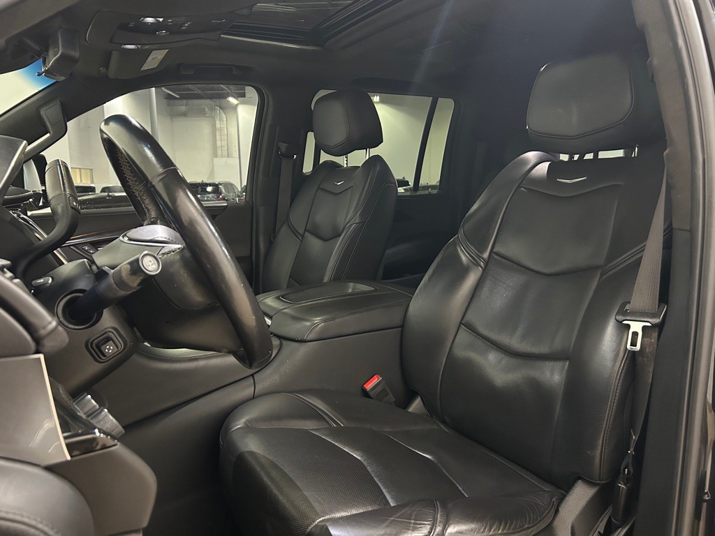 2020 Cadillac Escalade Image 25