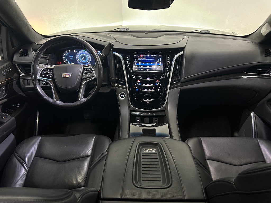 2020 Cadillac Escalade Image 30