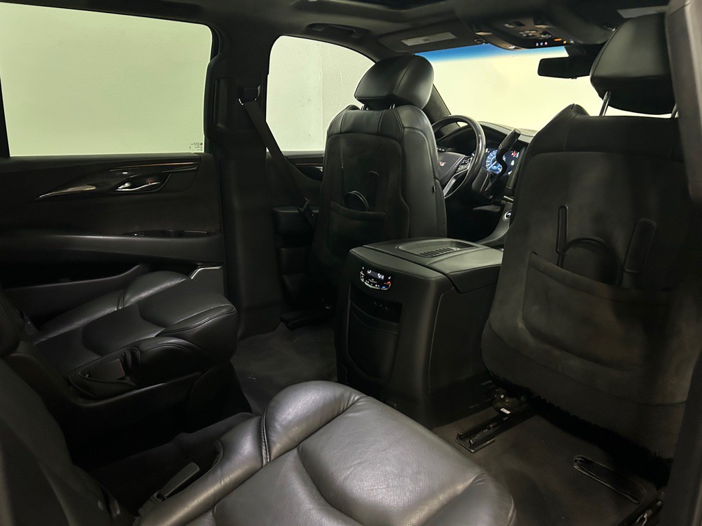 2020 Cadillac Escalade Image 37