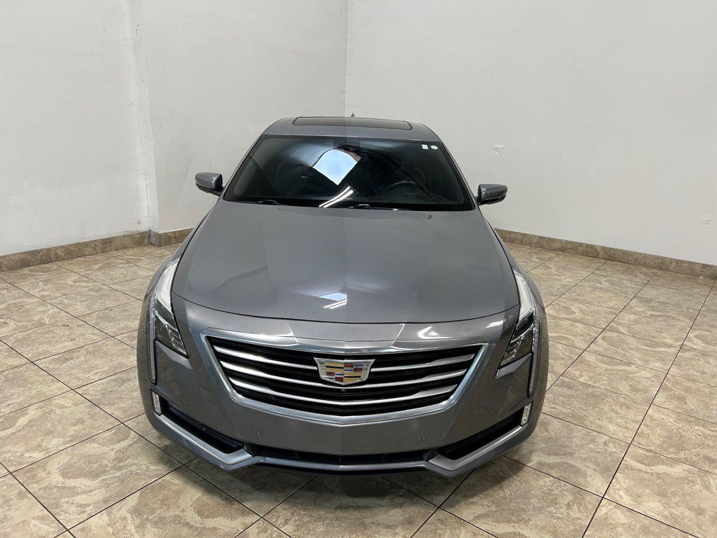 2018 Cadillac CT6 Image 2