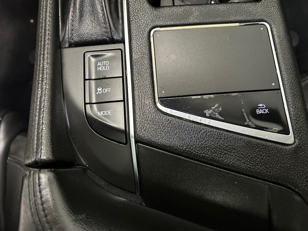 2018 Cadillac CT6 Image 22