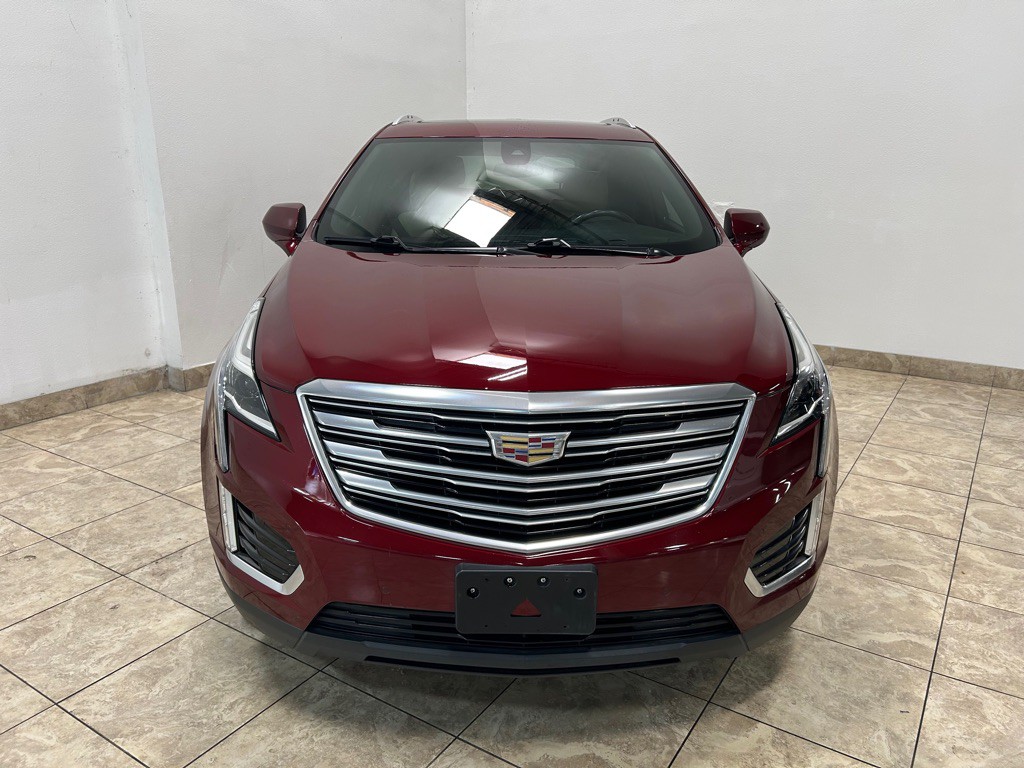 2017 Cadillac XT5 Image 2