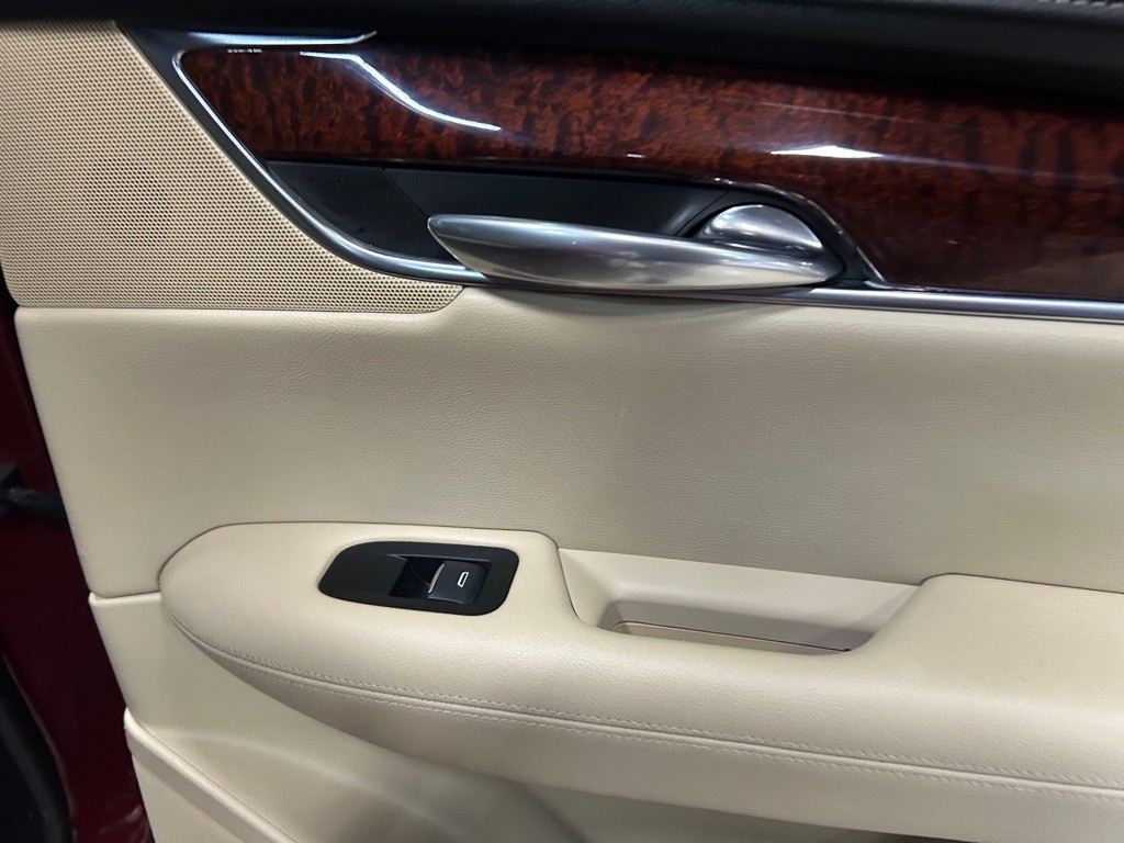 2017 Cadillac XT5 Image 39