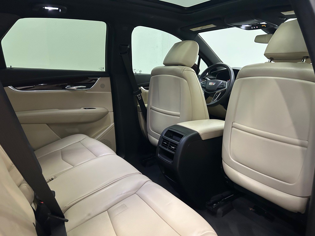 2017 Cadillac XT5 Image 40