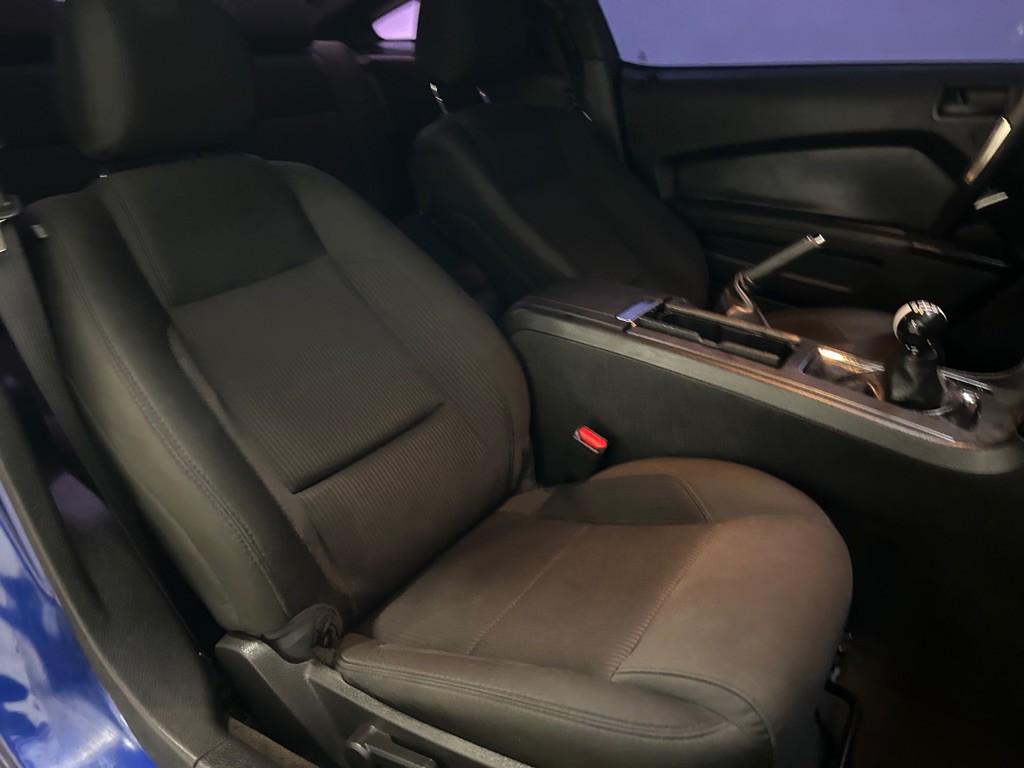 2014 Ford Mustang Image 22