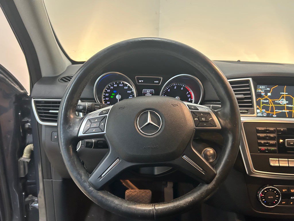 2015 Mercedes-Benz M-Class Image 19