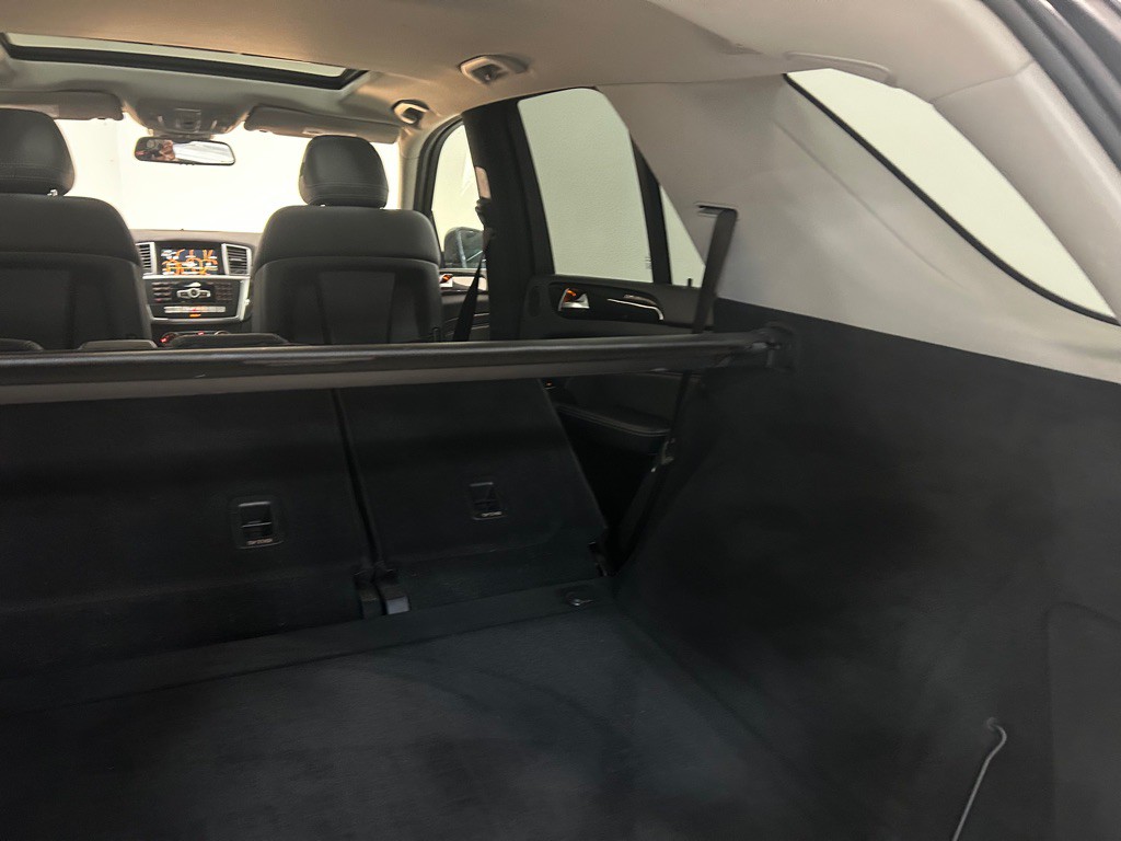 2015 Mercedes-Benz M-Class Image 45