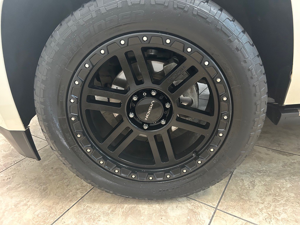 2015 GMC Yukon Image 11