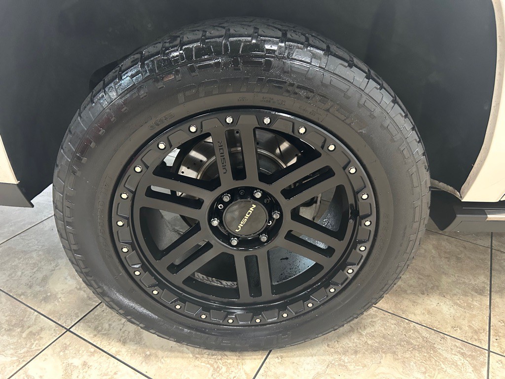 2015 GMC Yukon Image 13