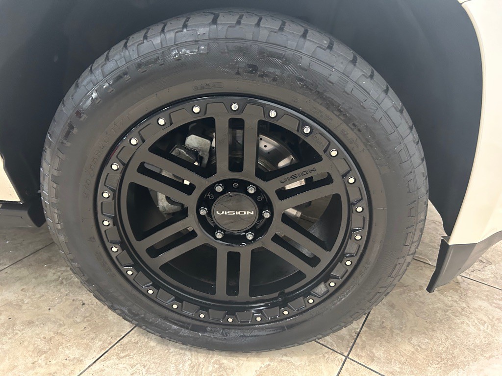 2015 GMC Yukon Image 14