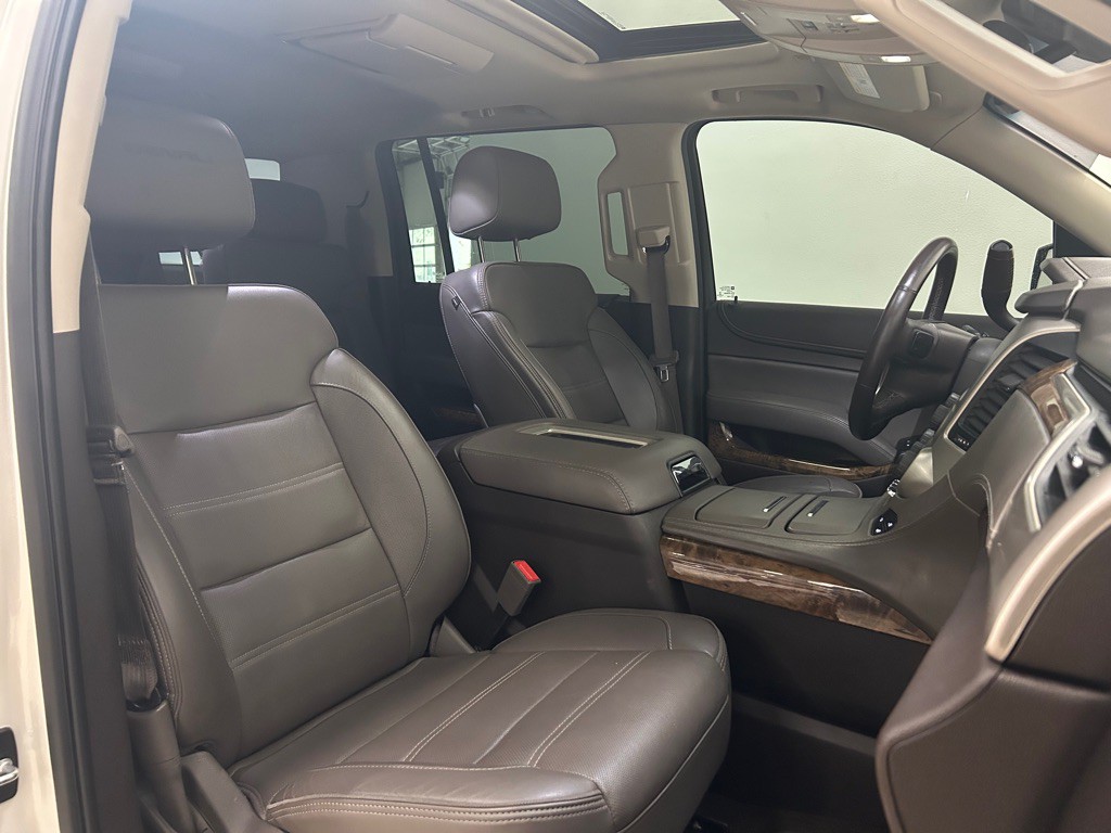 2015 GMC Yukon Image 32