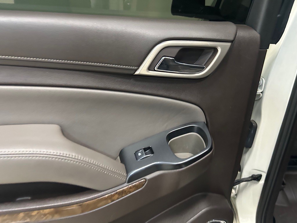 2015 GMC Yukon Image 35