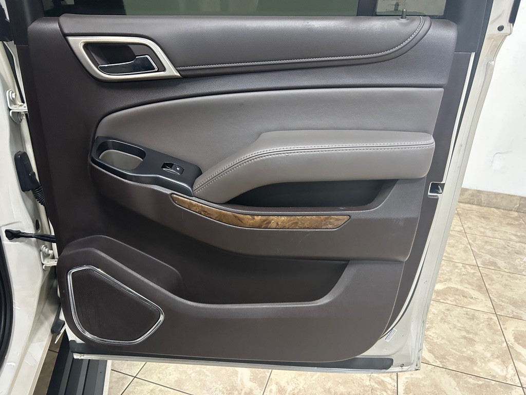 2015 GMC Yukon Image 38