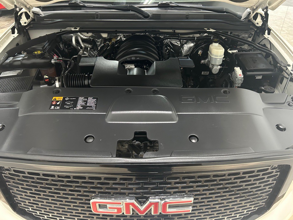 2015 GMC Yukon Image 47