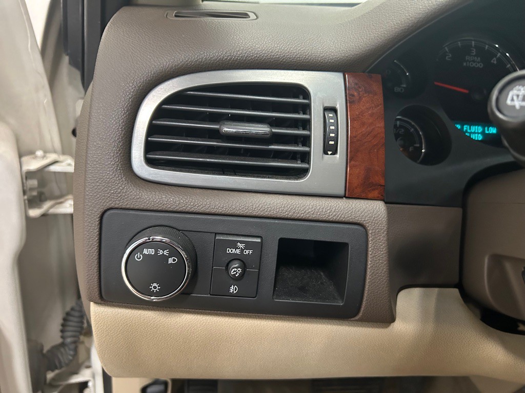 2013 GMC Yukon Image 19