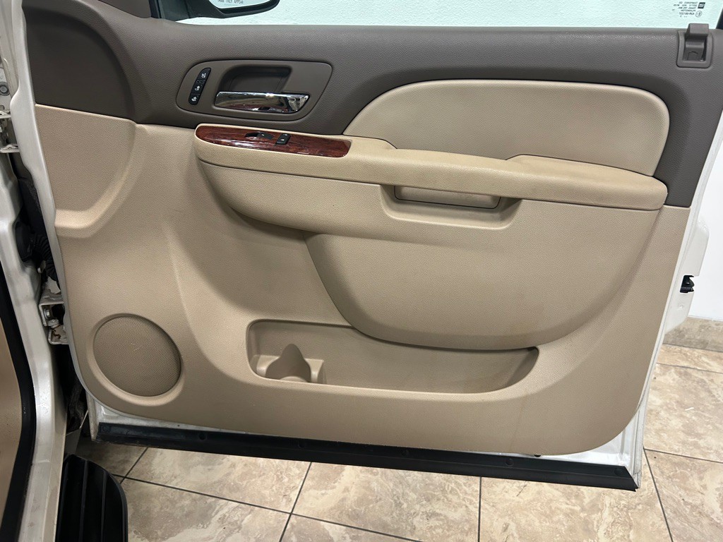 2013 GMC Yukon Image 28