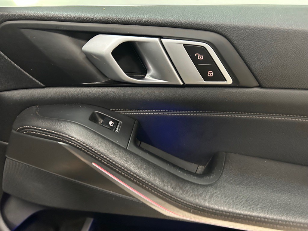 2019 BMW X5 Image 30
