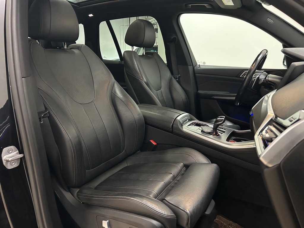2019 BMW X5 Image 32