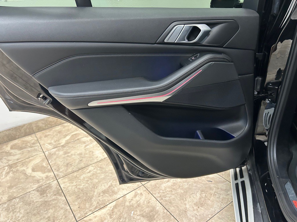 2019 BMW X5 Image 35