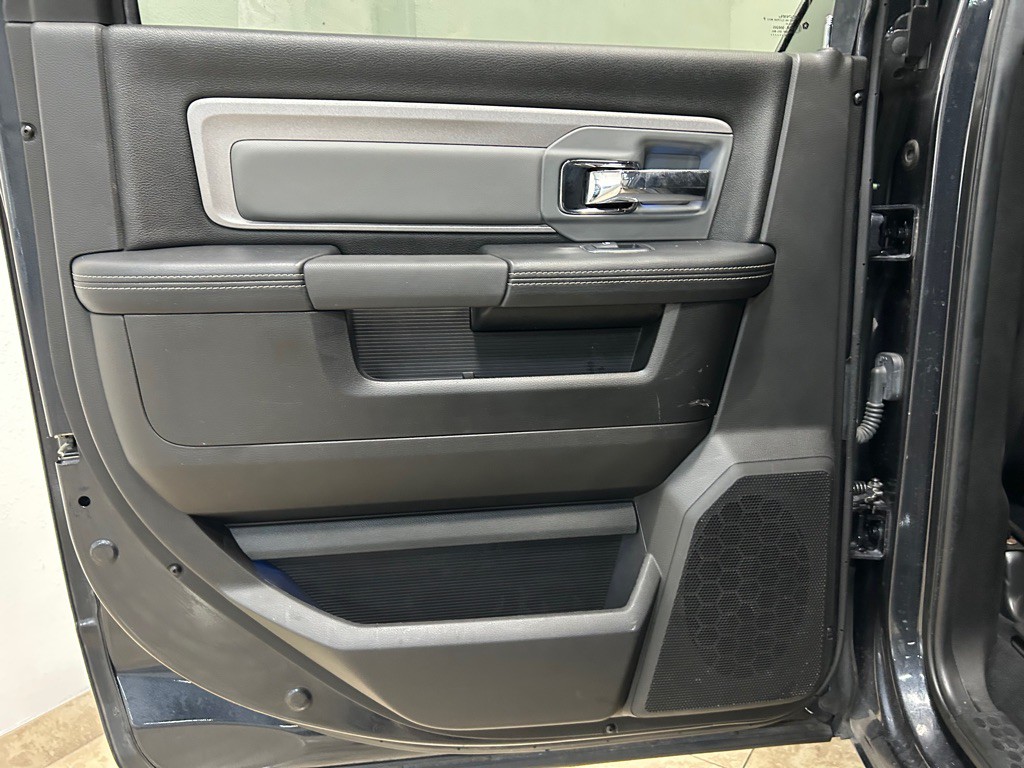 2018 RAM 2500 Image 33