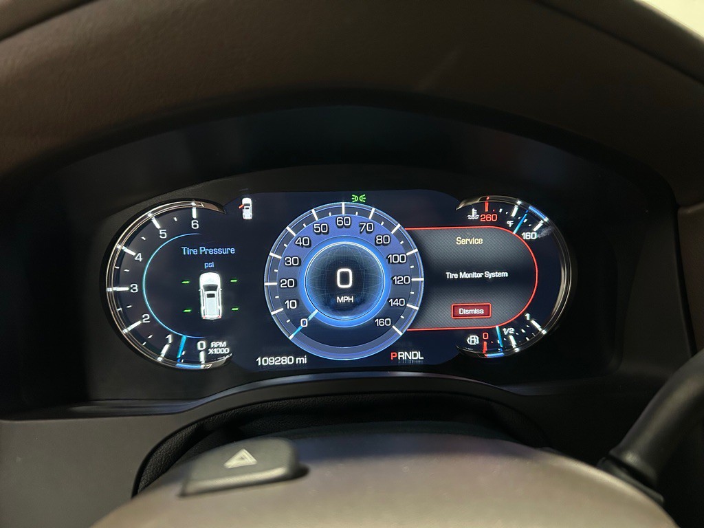 2017 Cadillac Escalade Image 17