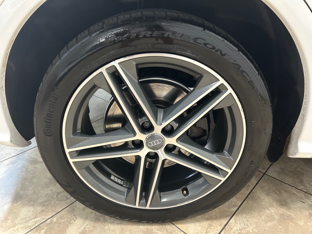 2018 Audi Q5 Image 12