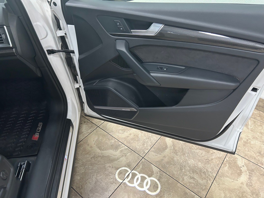 2018 Audi Q5 Image 32