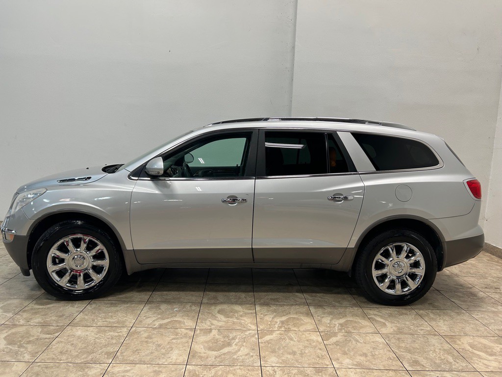 2012 Buick Enclave Image 2